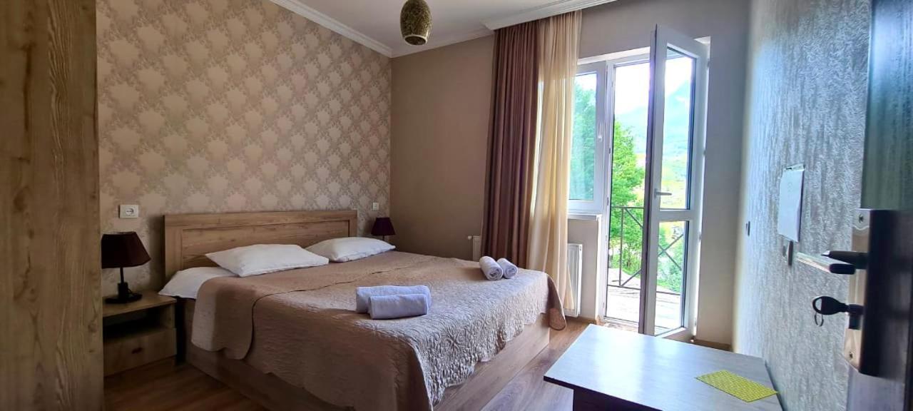 Kazbegi Inn Kültér fotó